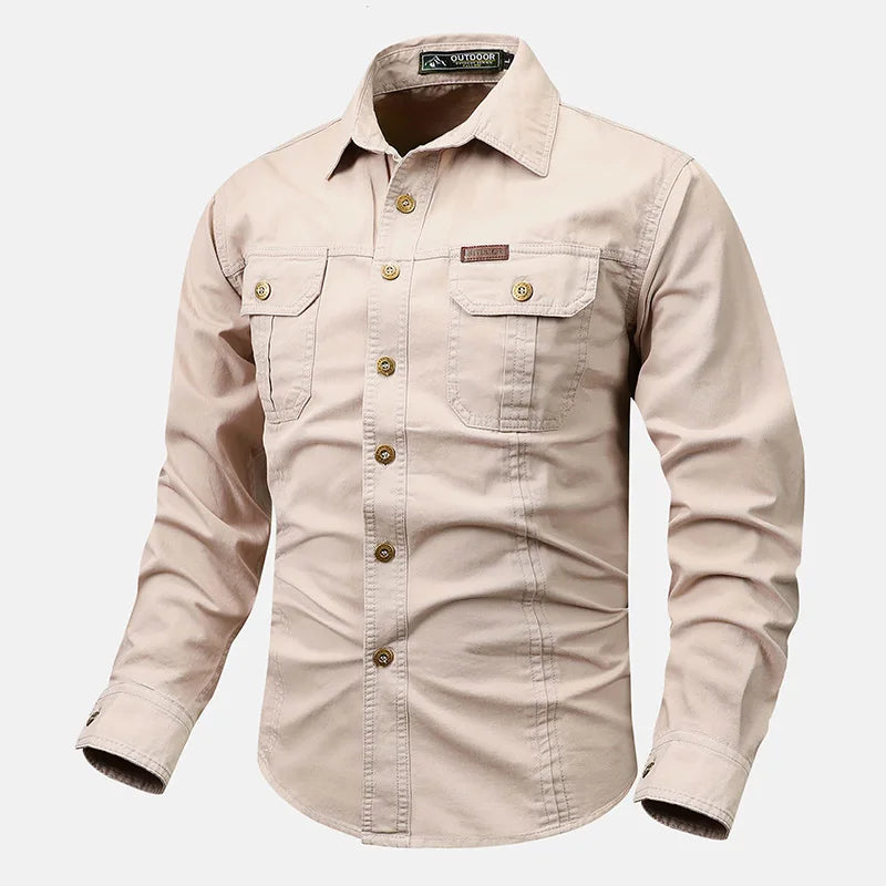 Fashionable men's casual long sleeved shirt