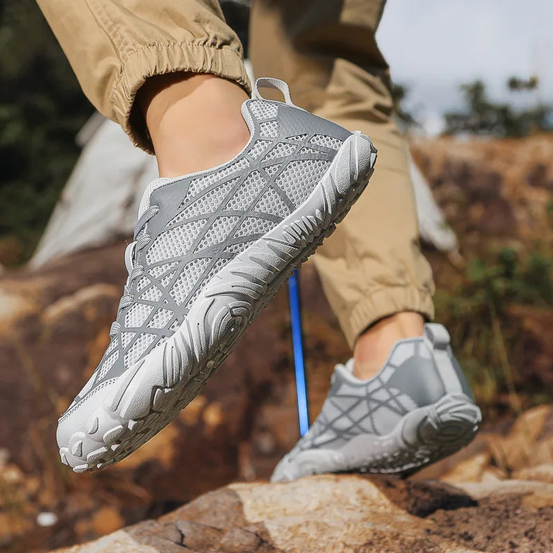 Unisex Mountaineering Shoes