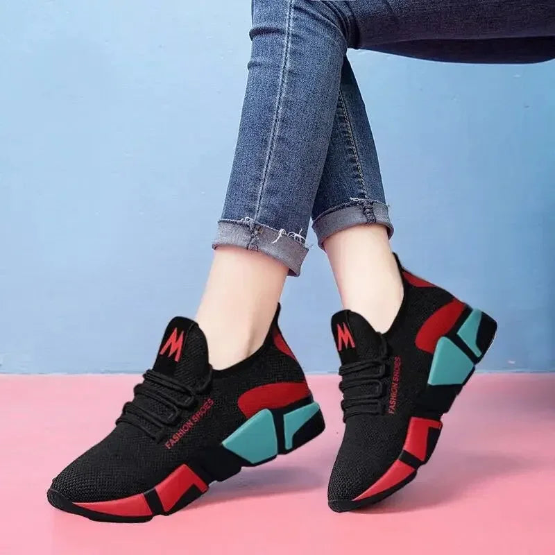 New Women Lightweight Sports Shoes