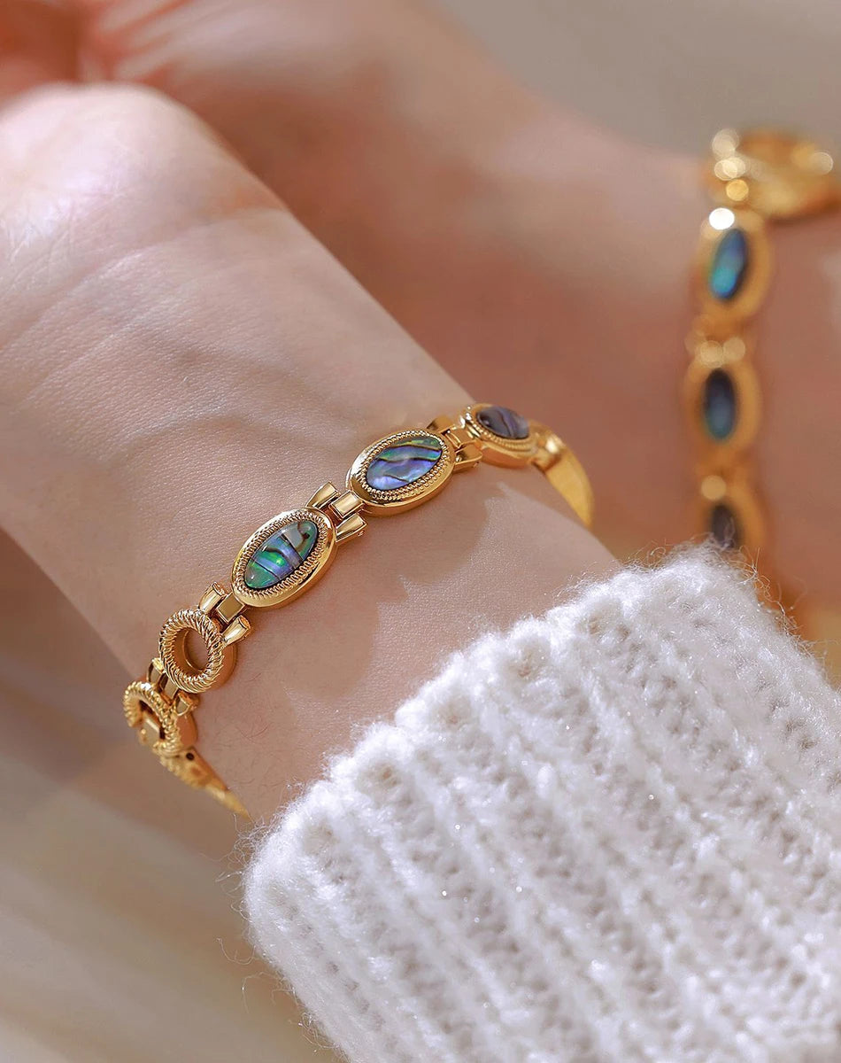 Elegant Vintage  Bracelet Ladies Dress watch