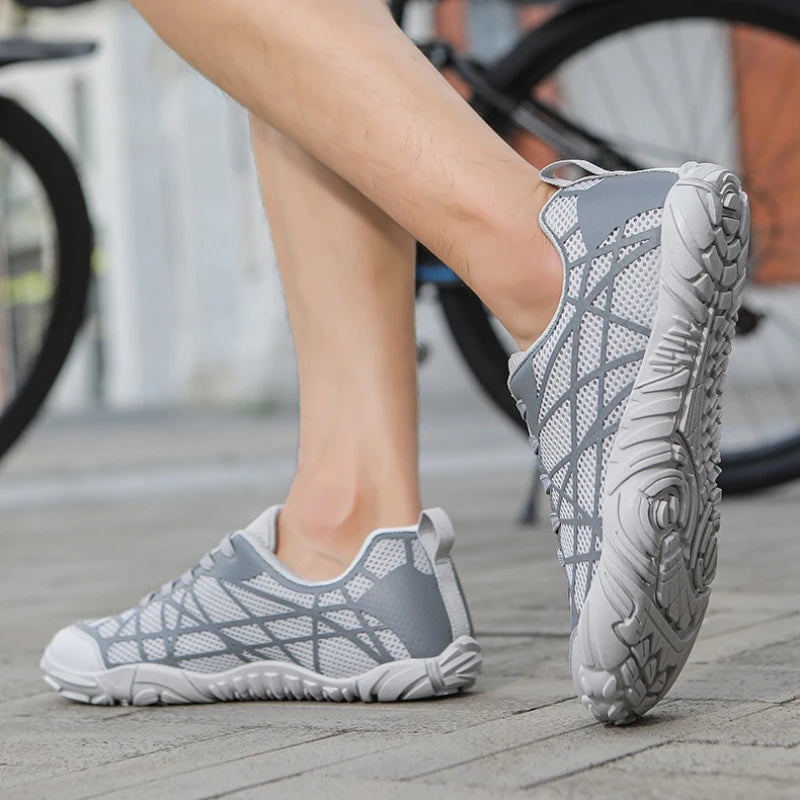 Unisex Mountaineering Shoes