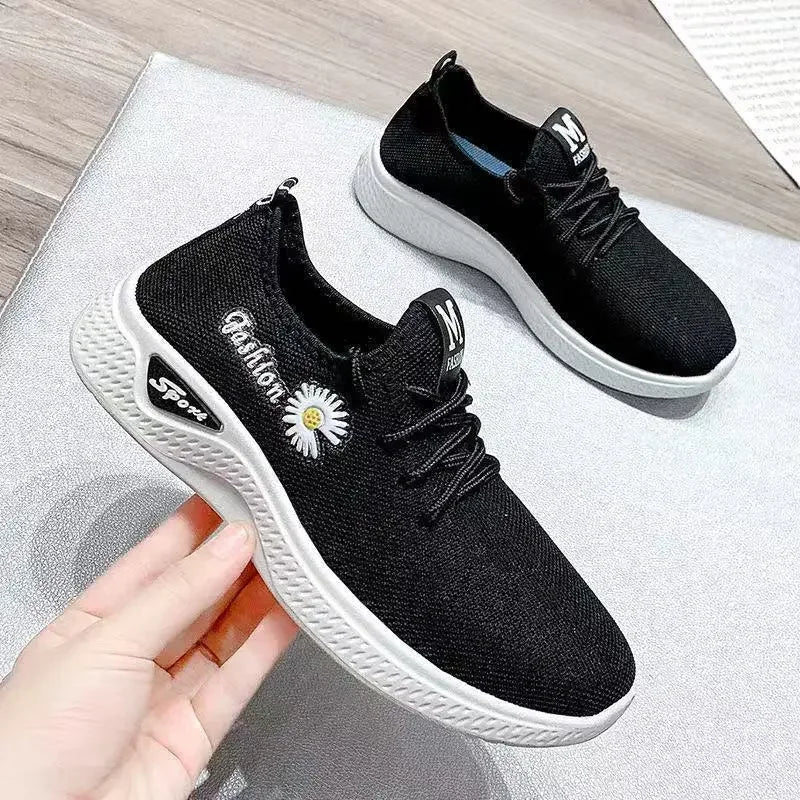 Fashionable Sports Shoes
