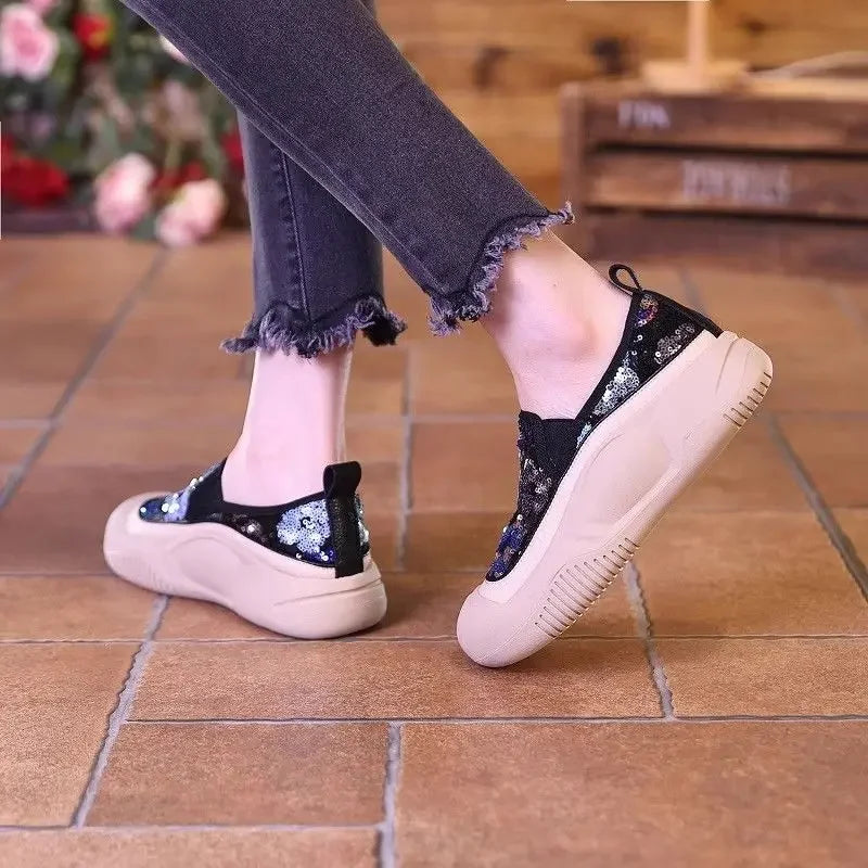 Women’s daily casual  wear