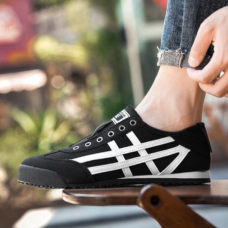 Lightweight Cloth Running Sneakers